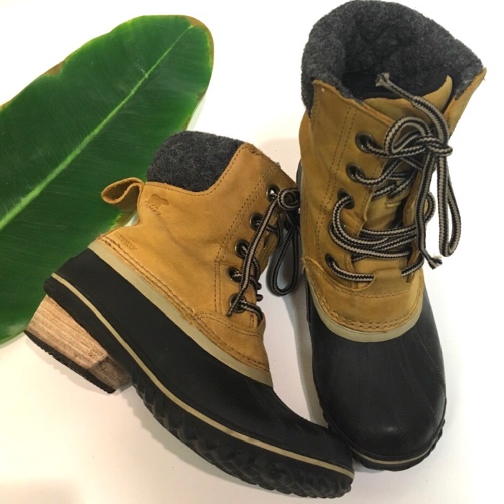SOREL Slimpack II Boot - Picture 2 of 8